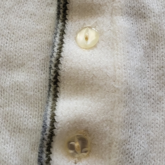 Huntingdon Mills vtg 60s acrylic sweater and bonnet 2T-3T - Picture 5 of 5